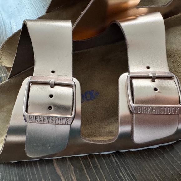 Birkenstock womens Metallic Sandals - Picture 7 of 7